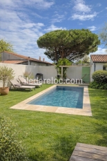 Ile de R&eacute;:Grande maison familiale piscine plage, coeur de village tout à pied