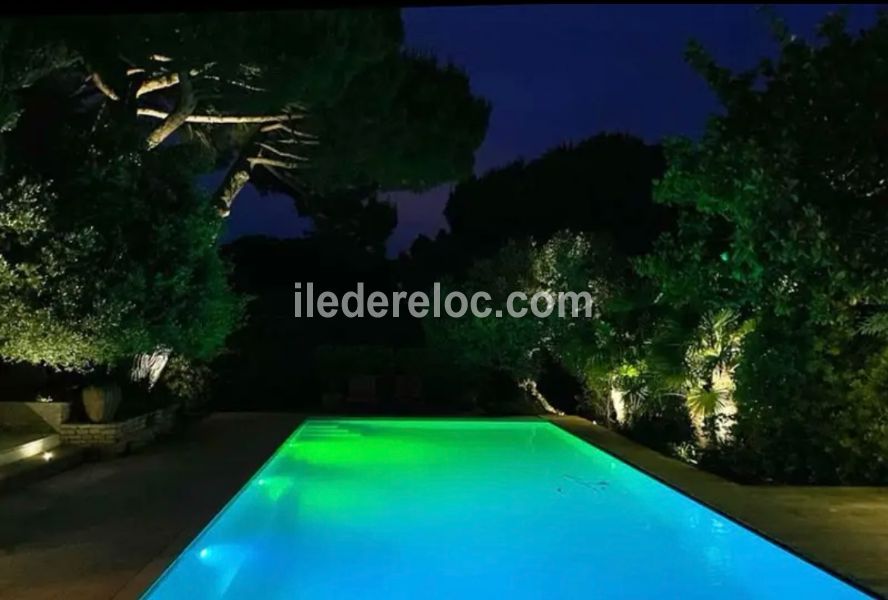 Photo 17 : PISCINE d'une maison située à Le Bois-Plage-en-Ré, île de Ré.