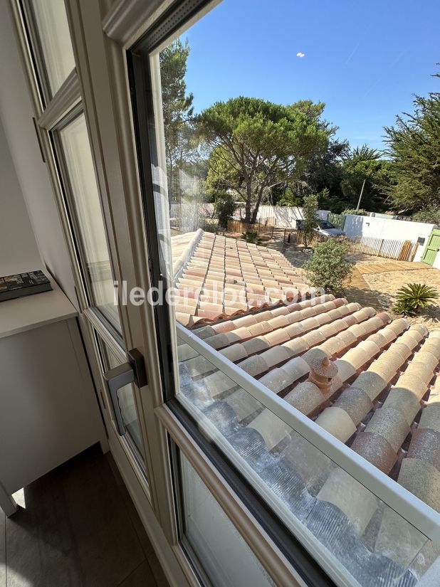 Photo 40 : CHAMBRE d'une maison située à Les Portes-en-Ré, île de Ré.