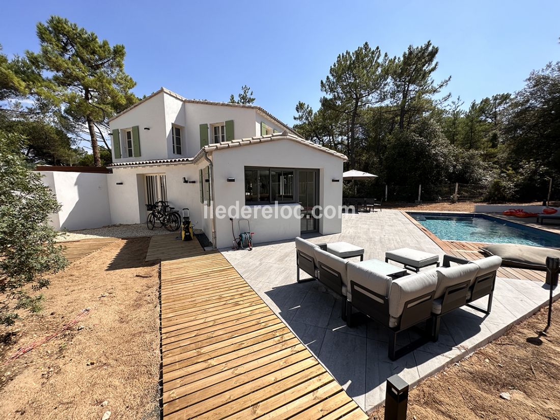 Photo 9 : EXTERIEUR d'une maison située à Les Portes-en-Ré, île de Ré.