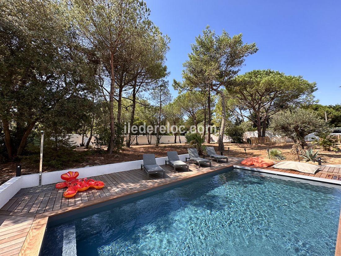 Photo 3 : PISCINE d'une maison située à Les Portes-en-Ré, île de Ré.