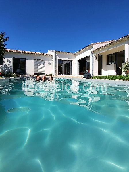 Photo 1 : NC d'une maison située à Loix, île de Ré.