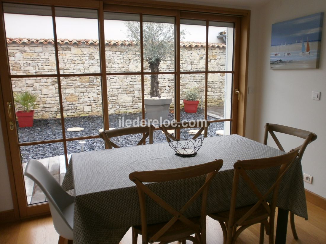 Photo 10 : NC d'une maison située à Saint-Martin-de-Ré, île de Ré.