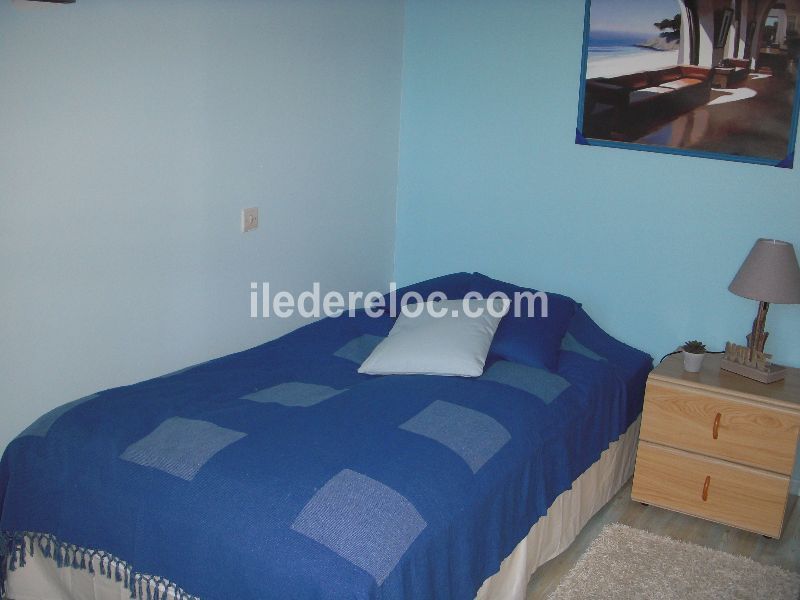 Photo 6 : NC d'une maison situ&eacute;e &agrave; Ars en R&eacute;, &icirc;le de R&eacute;.