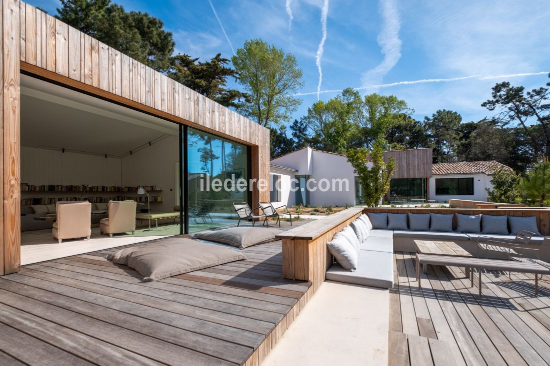 Photo 2 : NC d'une maison située à Les Portes-en-Ré, île de Ré.