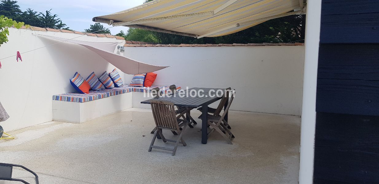 Photo 1 : TERRASSE d'une maison située à Saint-Clément-des-Baleines, île de Ré.