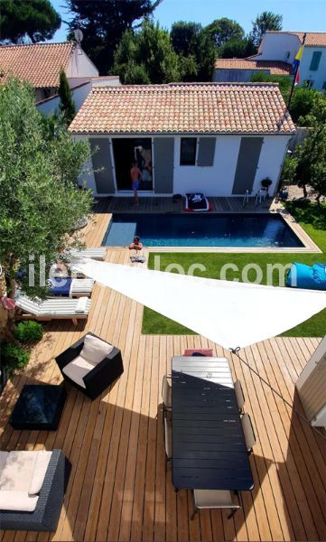 Photo 8 : EXTERIEUR d'une maison située à Saint-Martin-de-Ré, île de Ré.