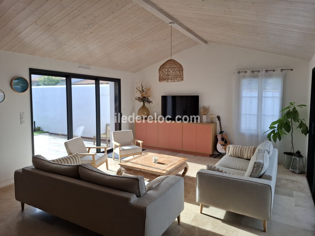 Photo 6 : NC d'une maison situ&eacute;e &agrave; Le Bois-Plage-en-R&eacute;, &icirc;le de R&eacute;.