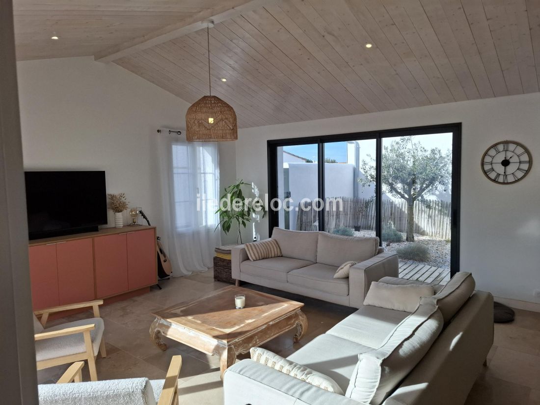 Photo 10 : NC d'une maison situ&eacute;e &agrave; Le Bois-Plage-en-R&eacute;, &icirc;le de R&eacute;.