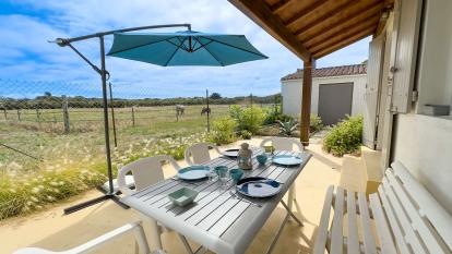 Ile de Ré:Charmante villa face à la dune avec cour - parking