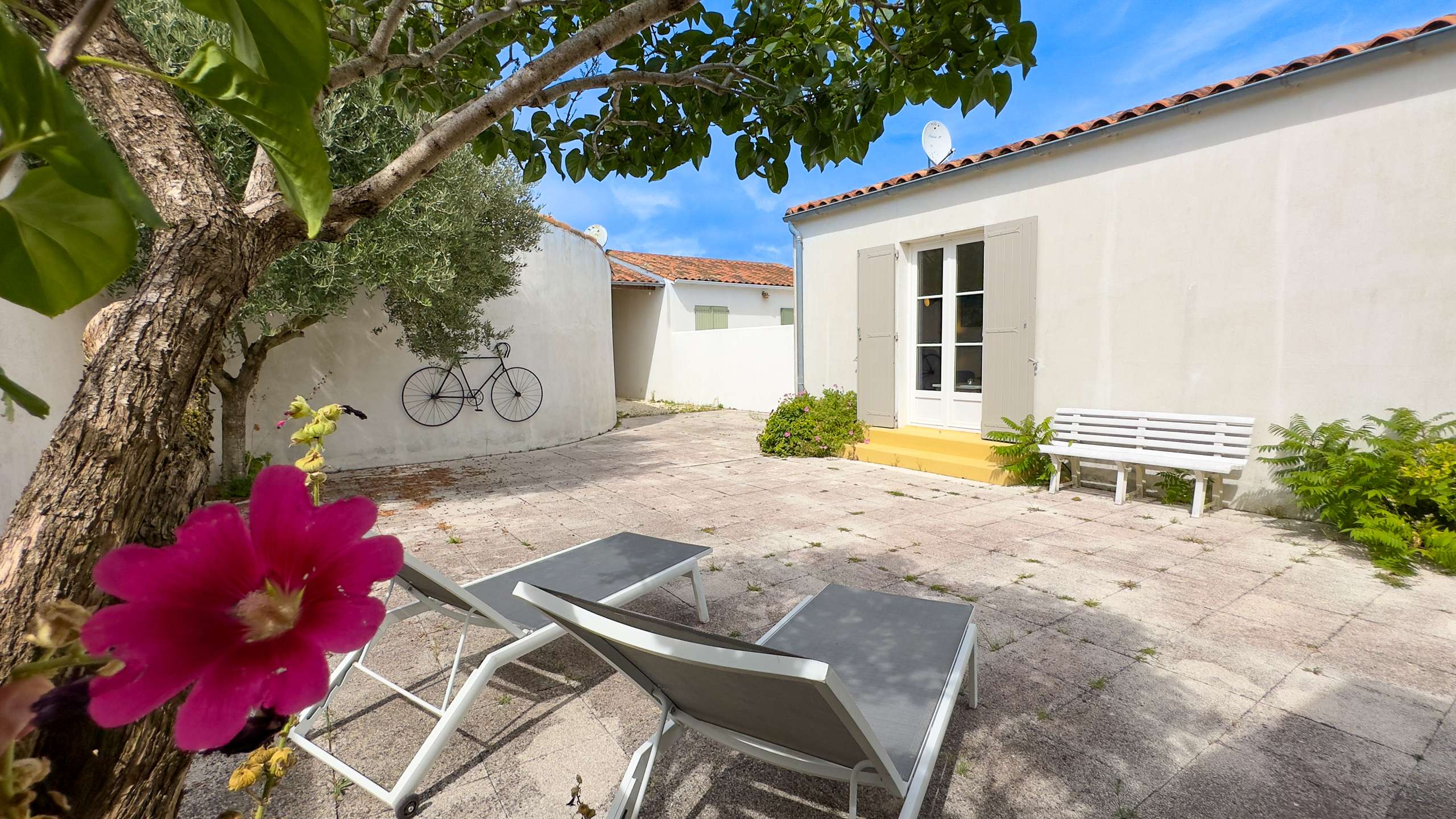 Photo 13 :  d'une maison située à La Couarde-sur-mer, île de Ré.