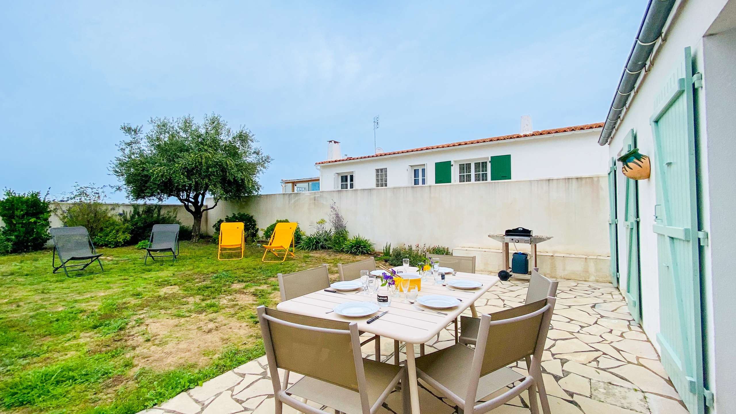 Photo 3 :  d'une maison située à Le Bois-Plage-en-Ré, île de Ré.