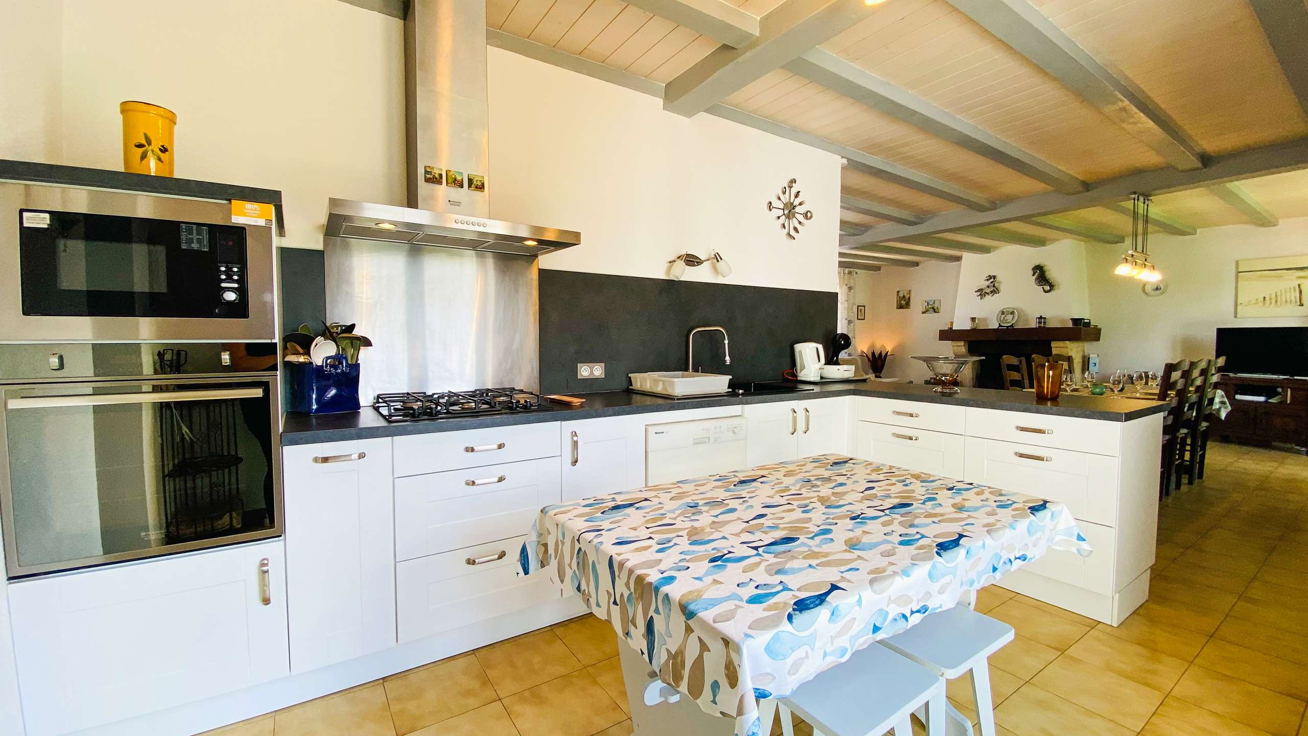 Photo 7 :  d'une maison située à Le Bois-Plage-en-Ré, île de Ré.