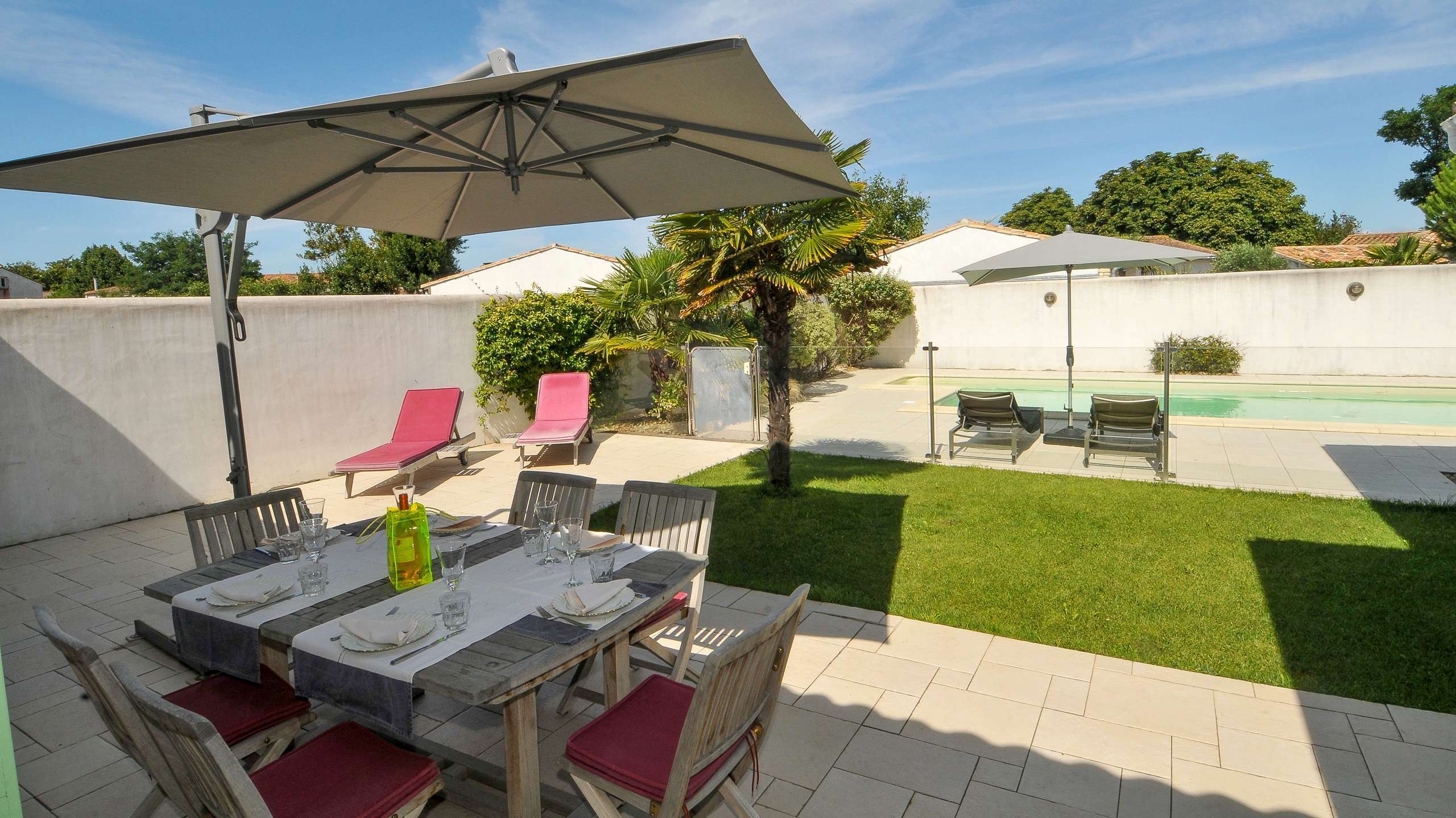 Photo 1 :  d'une maison située à Le Bois-Plage-en-Ré, île de Ré.