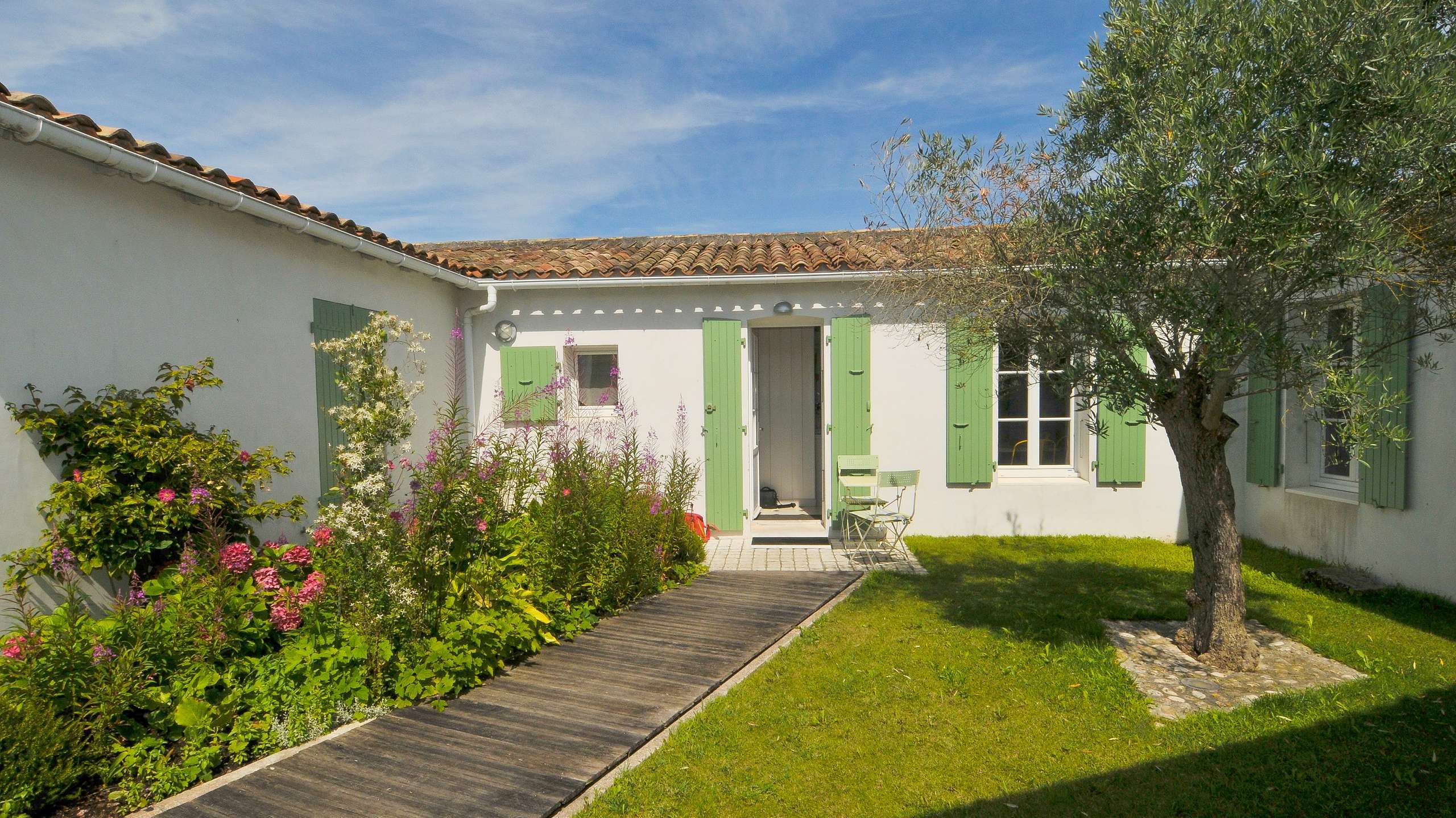 Photo 16 :  d'une maison située à Le Bois-Plage-en-Ré, île de Ré.