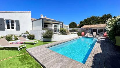 ile de ré Superbe villa avec piscine chauffe, proche mer