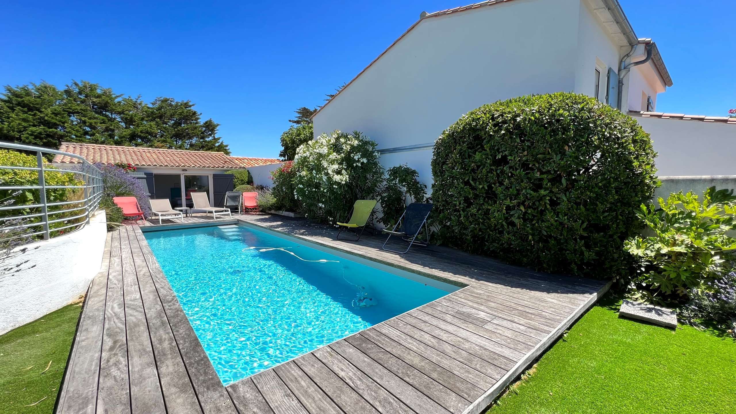 Photo 2 :  d'une maison située à Ars en Ré, île de Ré.