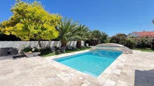 Ile de Ré:Superbe villa avec piscine chauffée proche plage