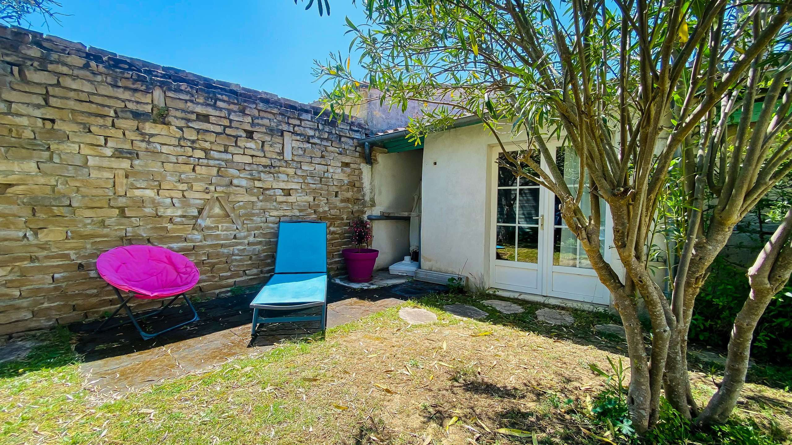 Photo 21 :  d'une maison située à La Couarde-sur-mer, île de Ré.