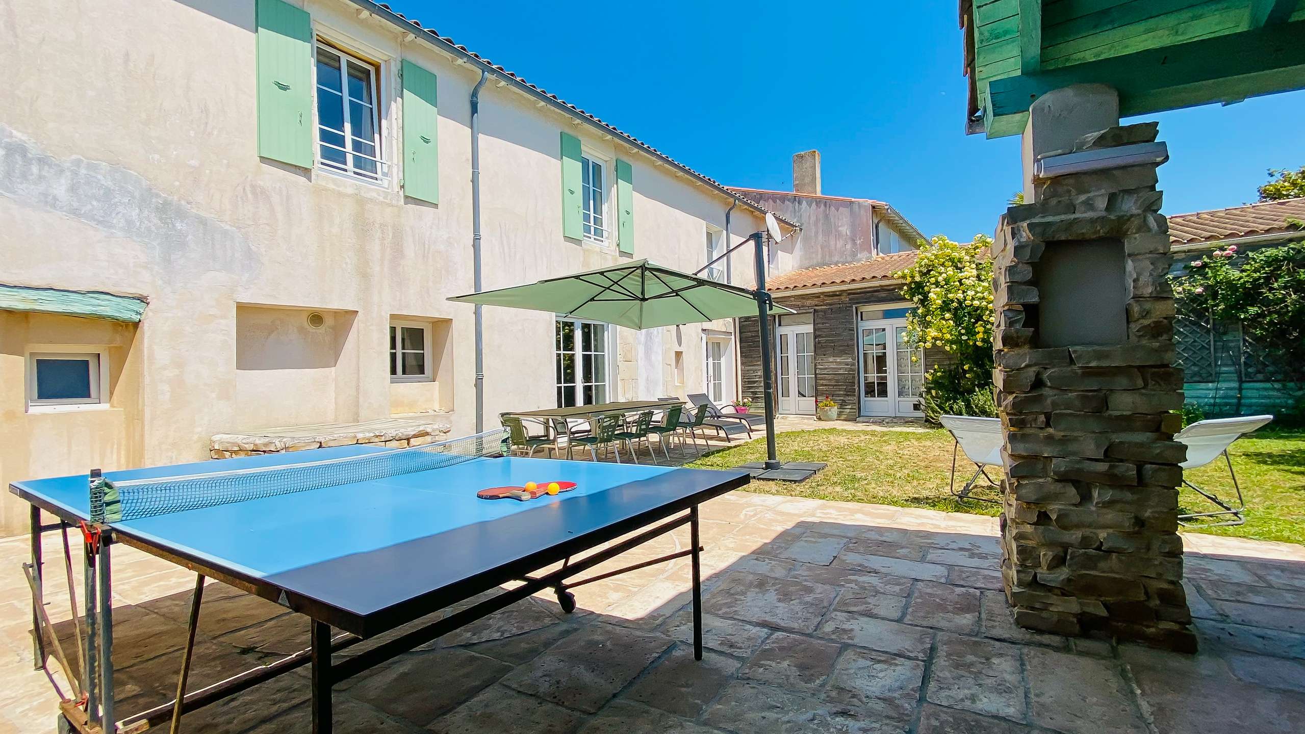 Photo 24 :  d'une maison située à La Couarde-sur-mer, île de Ré.