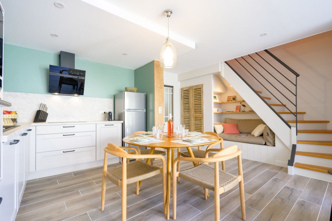 Photo 6 : CUISINE d'une maison située à La Flotte-en-Ré, île de Ré.