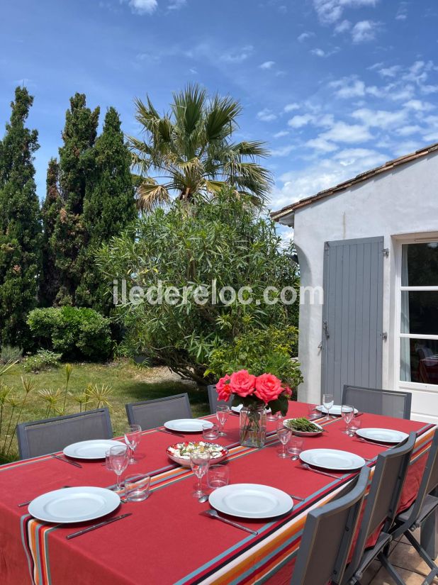 Photo 27 : TERRASSE d'une maison situ&eacute;e &agrave; La Couarde-sur-mer, &icirc;le de R&eacute;.