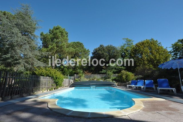 Photo 3 : PISCINE d'une maison située à Rivedoux-Plage, île de Ré.