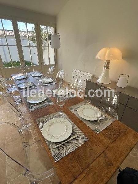 Photo 28 : SEJOUR d'une maison située à La Couarde-sur-mer, île de Ré.