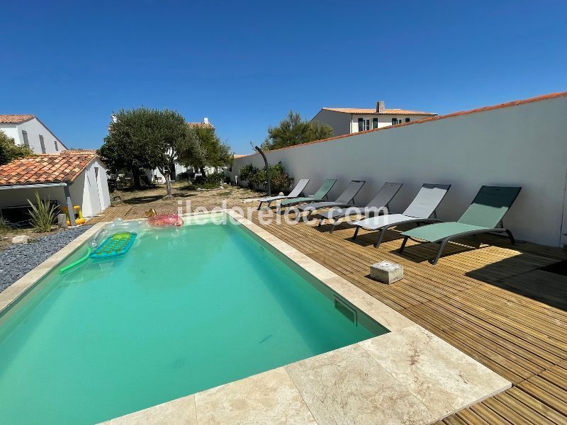 Photo 2 : PISCINE d'une maison située à Saint-Clément-des-Baleines, île de Ré.