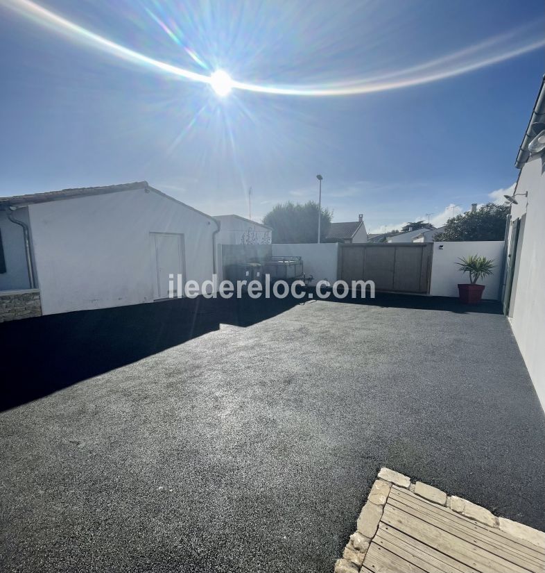 Photo 21 : EXTERIEUR d'une maison située à Sainte-Marie-de-Ré, île de Ré.