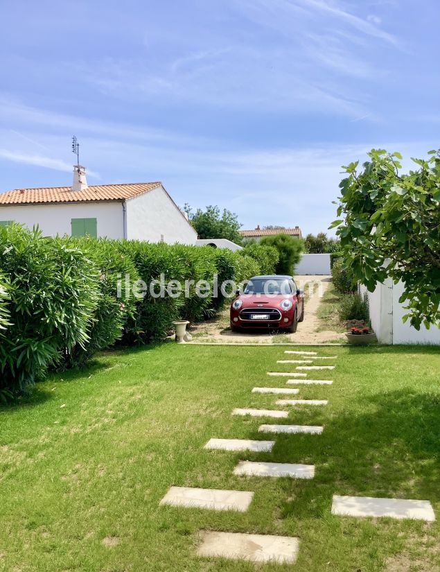 Photo 46 : NC d'une maison située à Sainte-Marie-de-Ré, île de Ré.