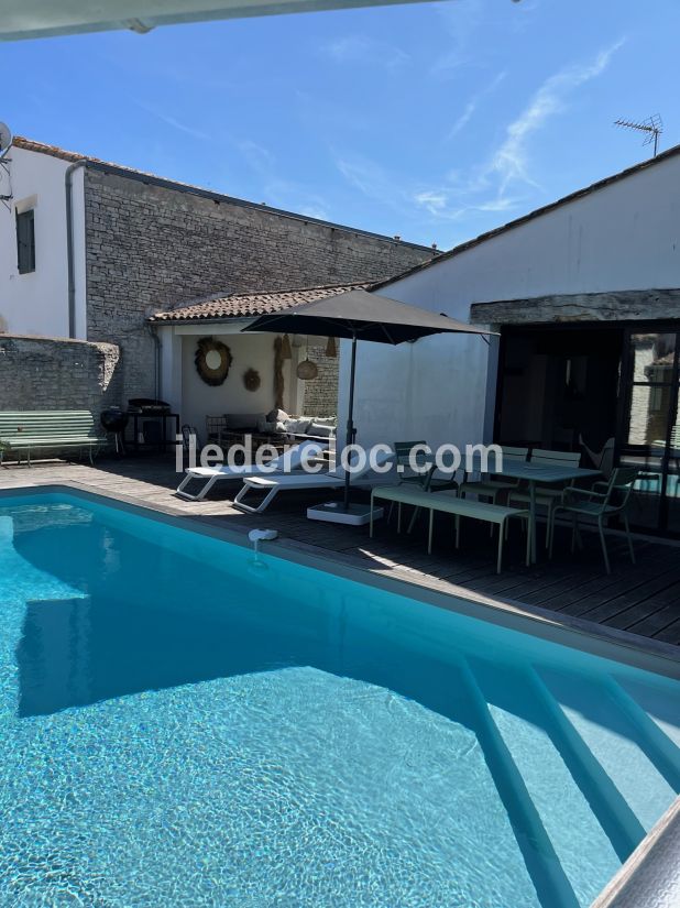 Photo 1 : PISCINE d'une maison située à La Couarde-sur-mer, île de Ré.