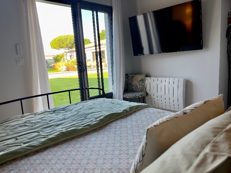 Photo 17 : CHAMBRE d'une maison située à La Flotte, île de Ré.
