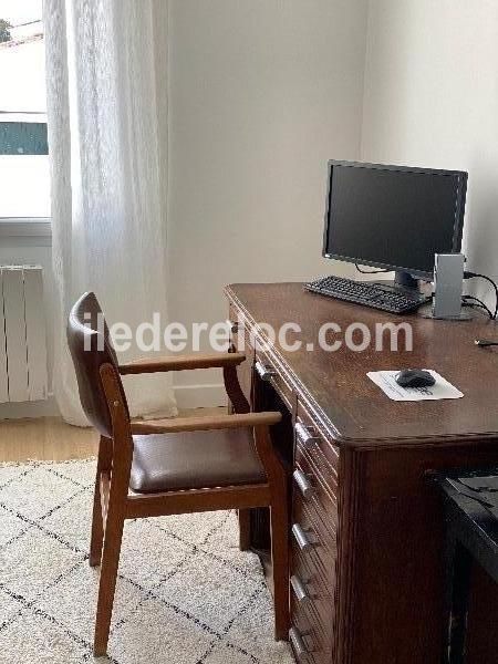 Photo 22 : BUREAU d'une maison située à Loix, île de Ré.