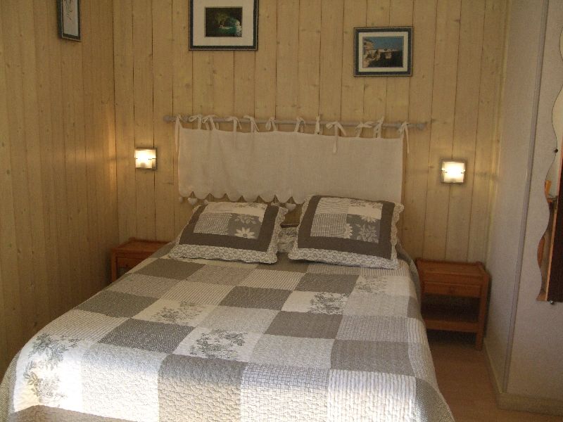 Photo 6 : CHAMBRE d'une maison située à Le Bois-Plage-en-Ré, île de Ré.