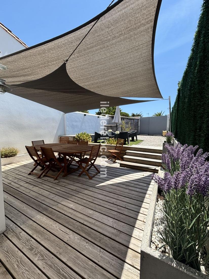 Photo 4 : TERRASSE d'une maison situ&eacute;e &agrave; Rivedoux-Plage, &icirc;le de R&eacute;.