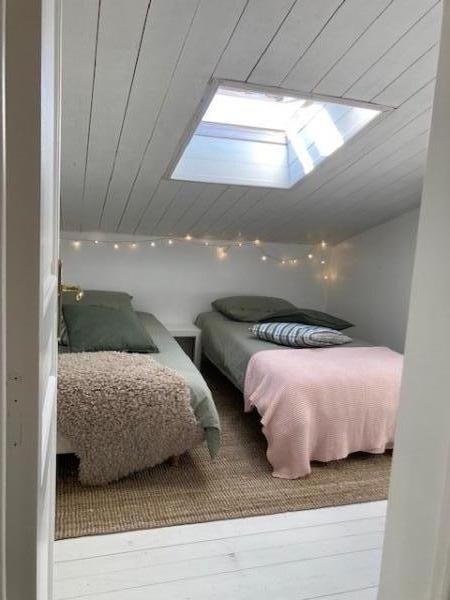 Photo 11 : CHAMBRE d'une maison située à Ars, île de Ré.