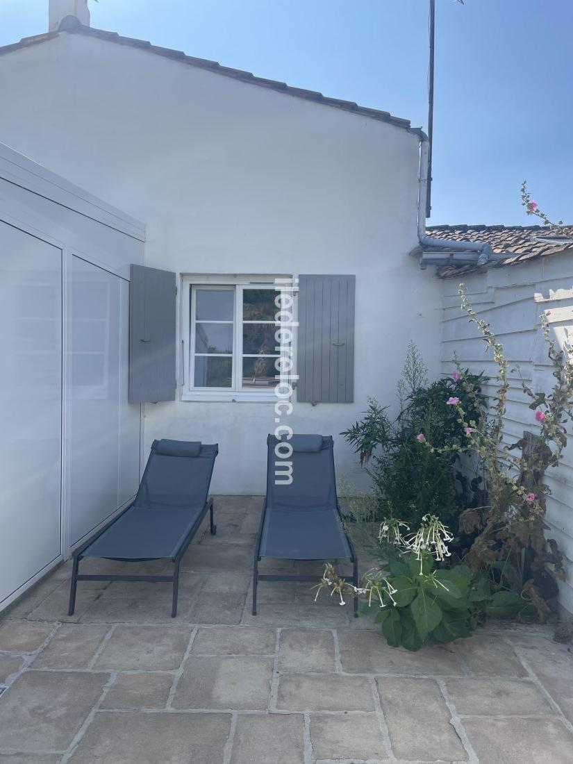 Photo 11 : NC d'une maison situ&eacute;e &agrave; Ars en R&eacute;, &icirc;le de R&eacute;.