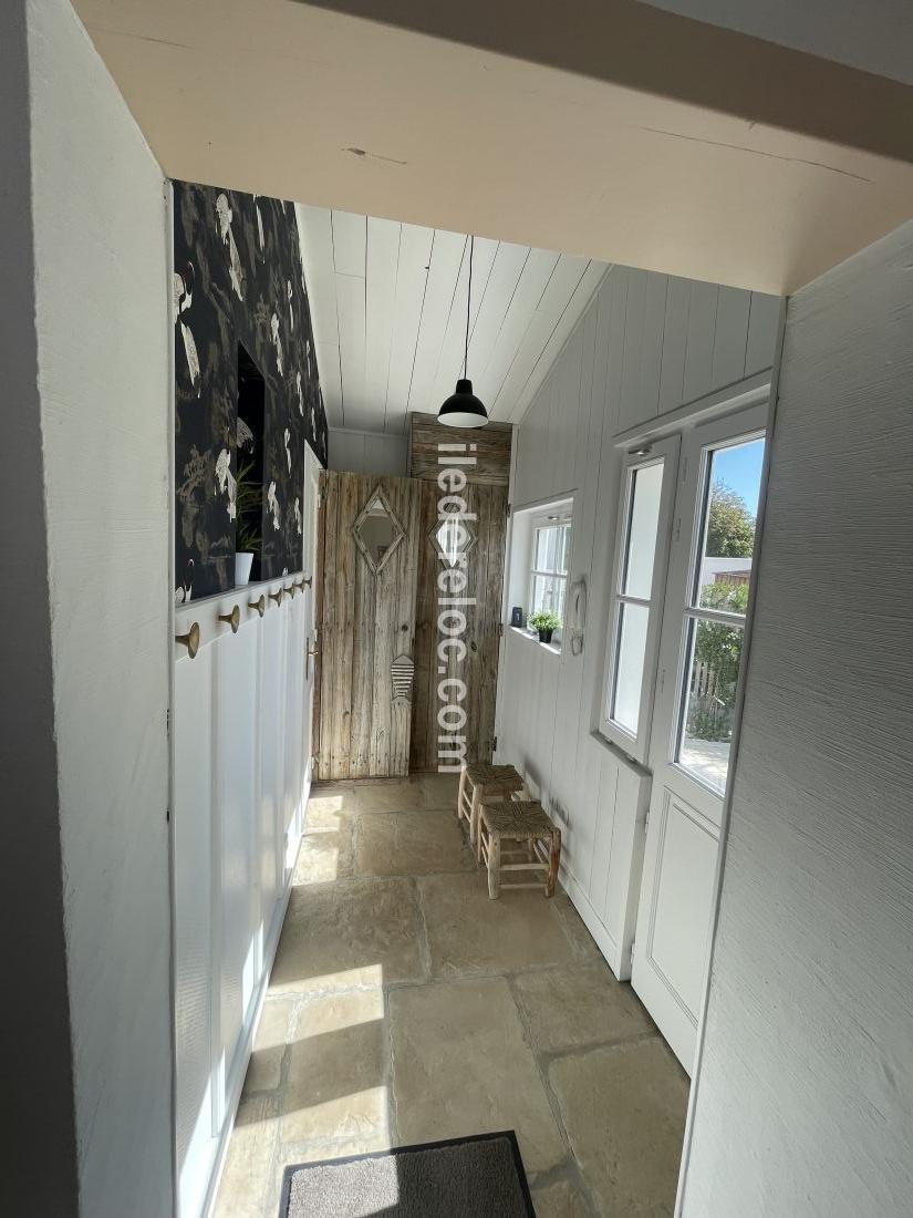 Photo 19 : NC d'une maison situ&eacute;e &agrave; Ars en R&eacute;, &icirc;le de R&eacute;.