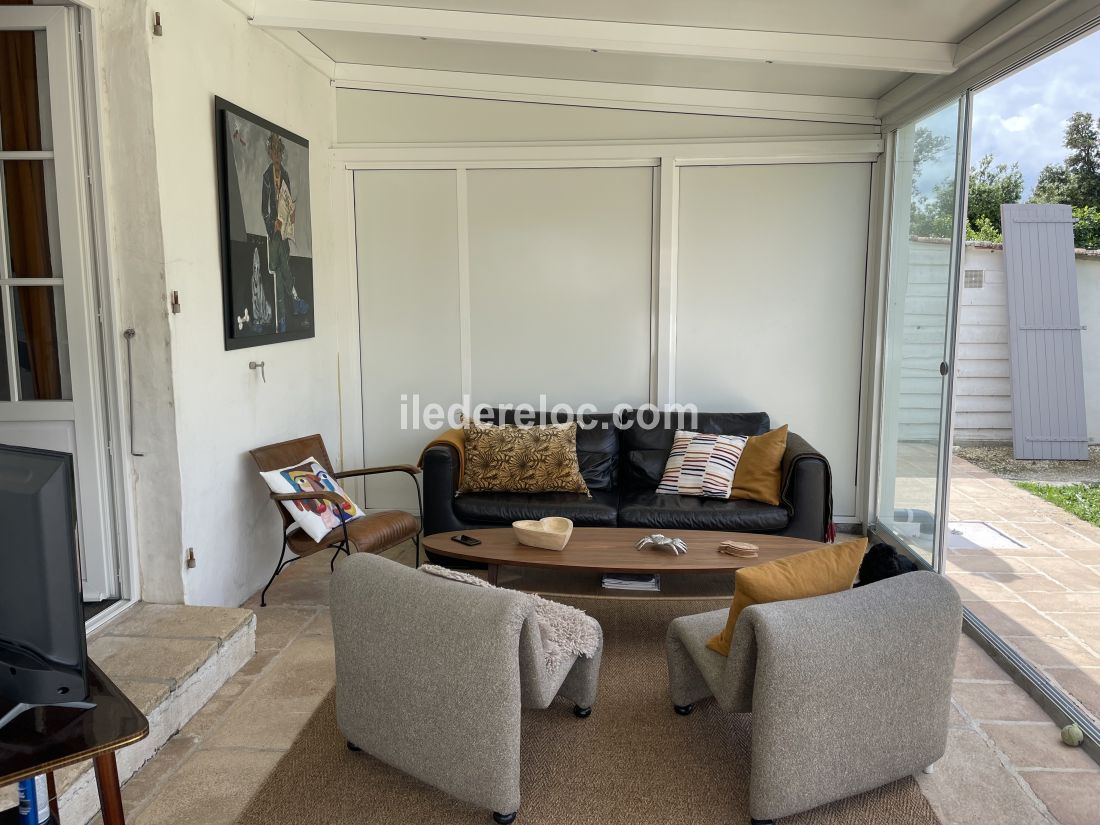 Photo 10 : NC d'une maison situ&eacute;e &agrave; Ars en R&eacute;, &icirc;le de R&eacute;.