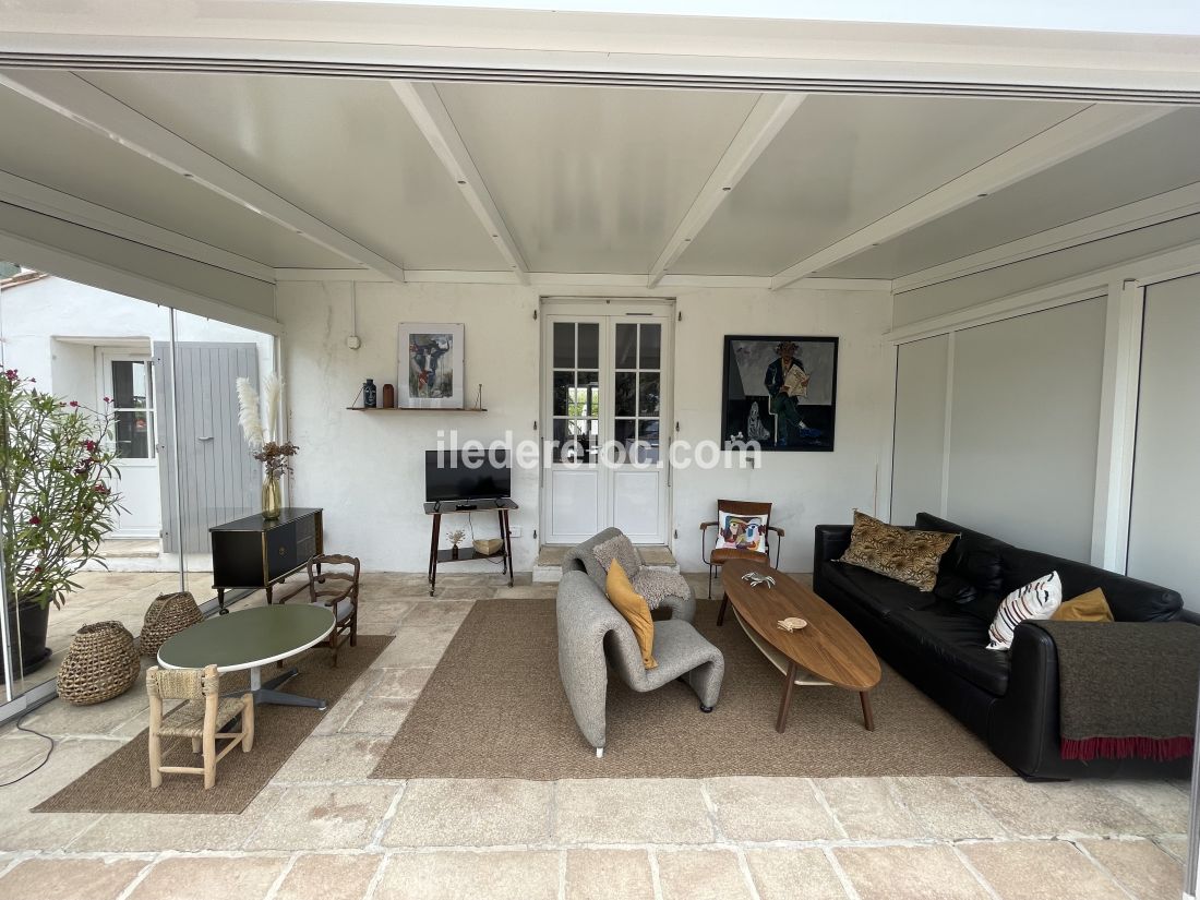 Photo 9 : NC d'une maison situ&eacute;e &agrave; Ars en R&eacute;, &icirc;le de R&eacute;.