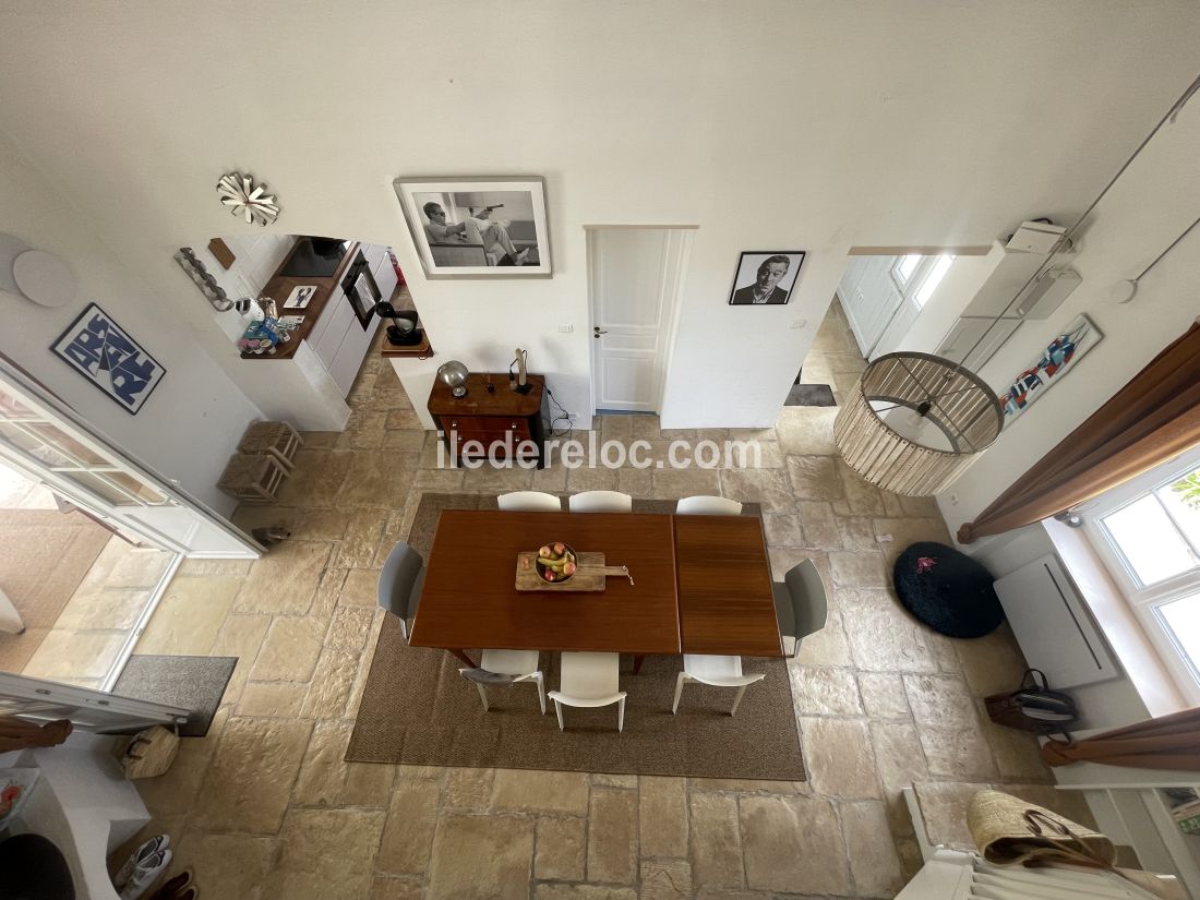 Photo 12 : NC d'une maison situ&eacute;e &agrave; Ars en R&eacute;, &icirc;le de R&eacute;.