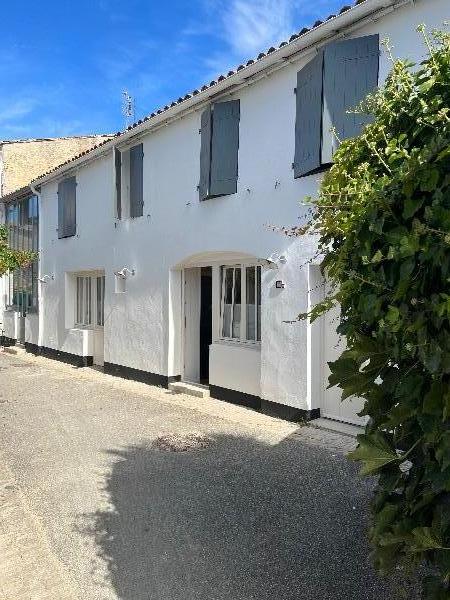 Photo 2 : NC d'une maison située à Les Portes-en-Ré, île de Ré.