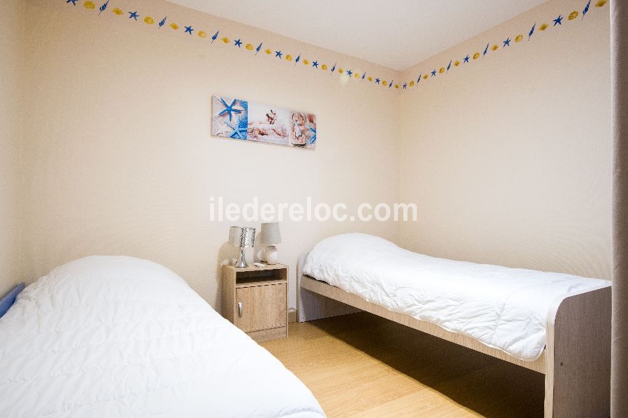 Photo 11 : CHAMBRE d'une maison situ&eacute;e &agrave; Rivedoux-Plage, &icirc;le de R&eacute;.