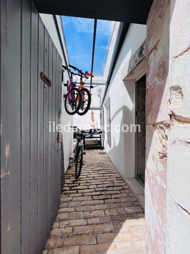 Photo 54 : EXTERIEUR d'une maison située à La Flotte-en-Ré, île de Ré.