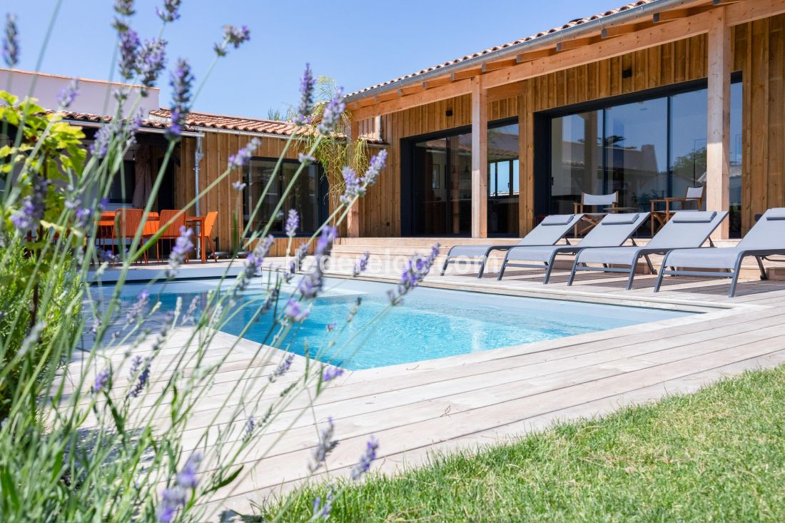 Photo 2 : NC d'une maison située à La Couarde-sur-mer, île de Ré.