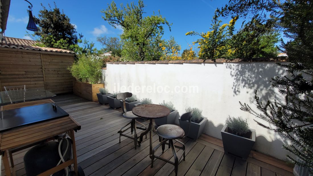 Photo 5 : TERRASSE d'une maison située à Saint-Martin-de-Ré, île de Ré.