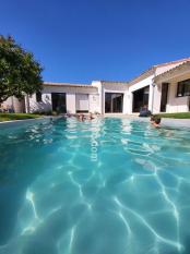 ile de ré Villa de grand charme avec piscine, pour 6  10 personnes