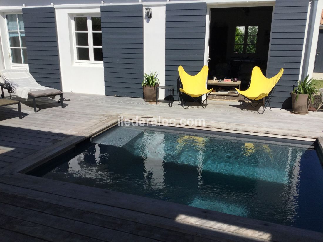 Photo 2 : PISCINE d'une maison située à Loix, île de Ré.