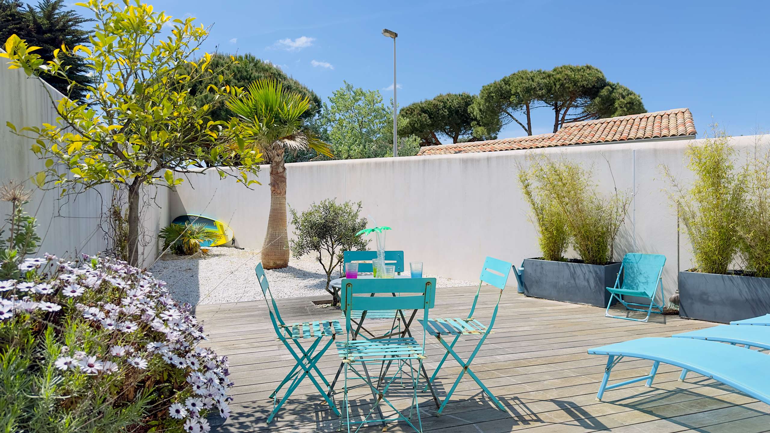 Photo 1 :  d'une maison située à Le Bois-Plage-en-Ré, île de Ré.